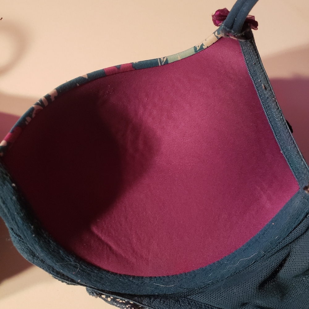 Bra - Picture 3 of 5